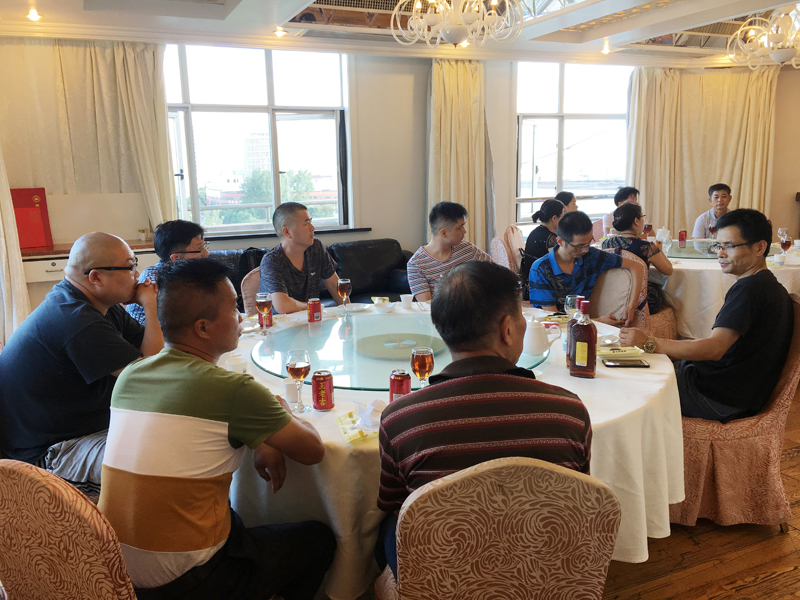 力凈公司與上海弘飛洗滌設(shè)備有限公司成功合并